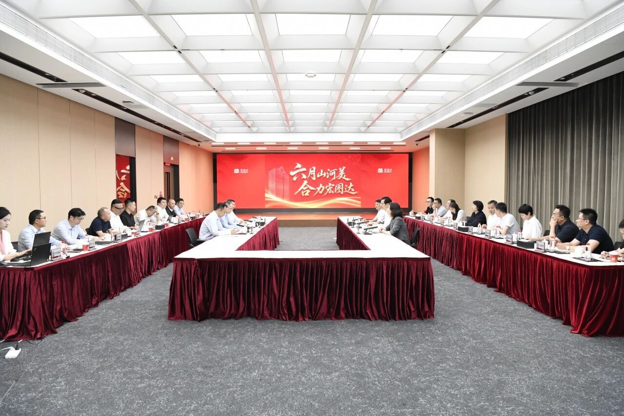 图1.jpg 加拿大PC28